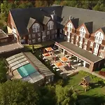 Hotel Domaine De La Foret D'orient, Logis Hotel, Restaurant, Et Golf Rouilly-Sacey