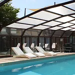 Domaine De La Foret D'orient, Logis Hotel, Restaurant, Et Golf Rouilly-Sacey