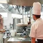 Domaine De La Foret D'orient, Logis Hotel, Restaurant, Et Golf
