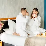 Domaine De La Foret D'orient, Logis Hotel, Restaurant, Et Golf Hotel Rouilly-Sacey