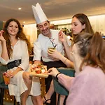 Domaine De La Foret D'orient, Logis Hotel, Restaurant, Et Golf Hotel