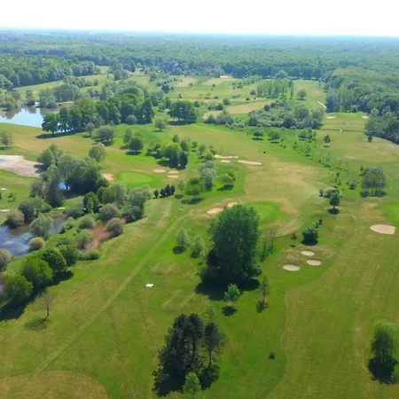 Domaine De La Foret D'orient, Logis Hotel, Restaurant, Et Golf Отель 4*