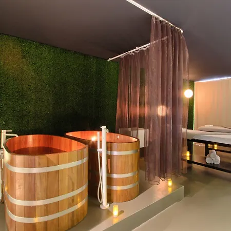 Domaine De La Foret D’orient – Natur’hotel Golf&spa 4* Rouilly-Sacey