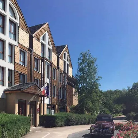 Domaine De La Foret D'orient, Logis Hotel, Restaurant, Et Golf Hotel