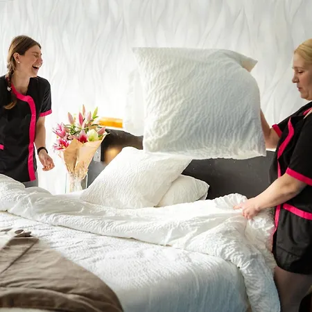 Hotel Domaine De La Foret D’orient – Natur’hotel Golf&spa 4*