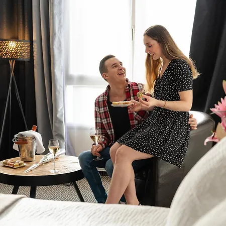 Domaine De La Foret D’orient – Natur’hotel Golf&spa Rouilly-Sacey