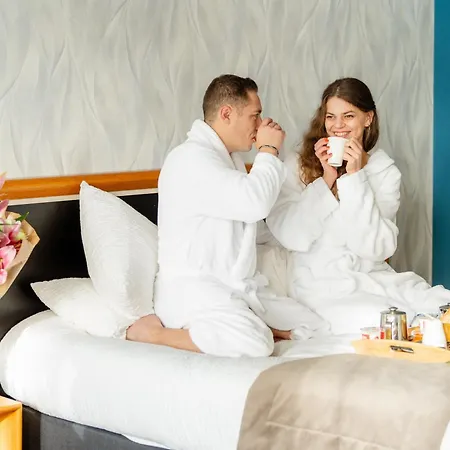 Domaine De La Foret D’orient – Natur’hotel Golf&spa Hotel Rouilly-Sacey