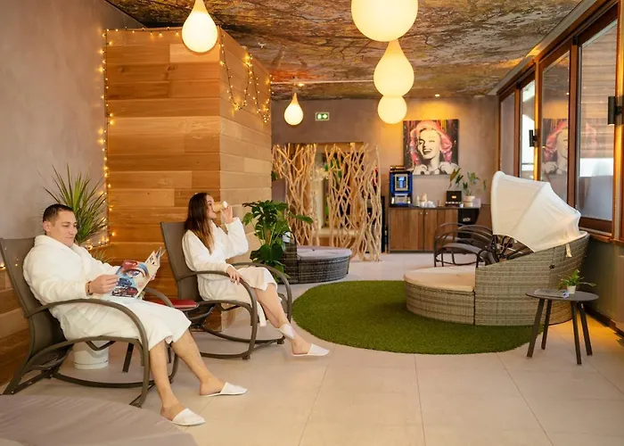 Domaine De La Foret D’orient – Natur’hotel Golf&spa Hotel 4*