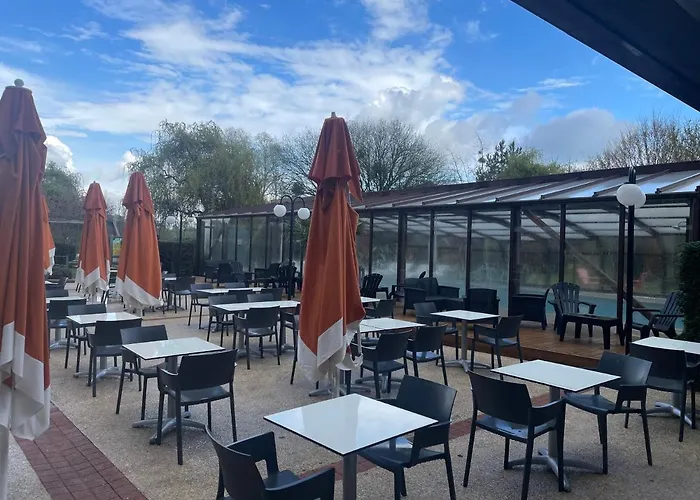 Domaine De La Foret D’orient – Natur’hotel Golf&spa Rouilly-Sacey