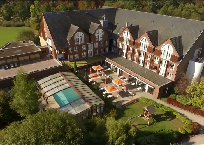 Hotel Domaine De La Foret D’orient – Natur’hotel Golf&spa Rouilly-Sacey